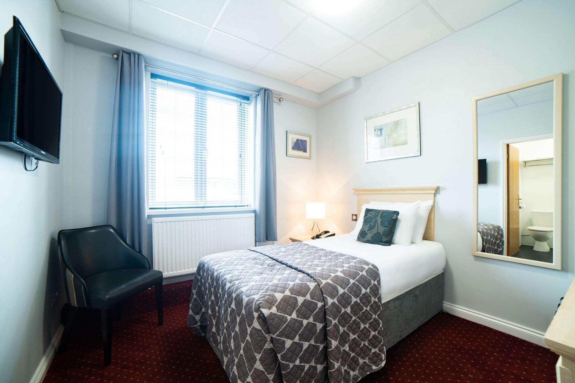 Quality Hotel Ковентрі Екстер'єр фото