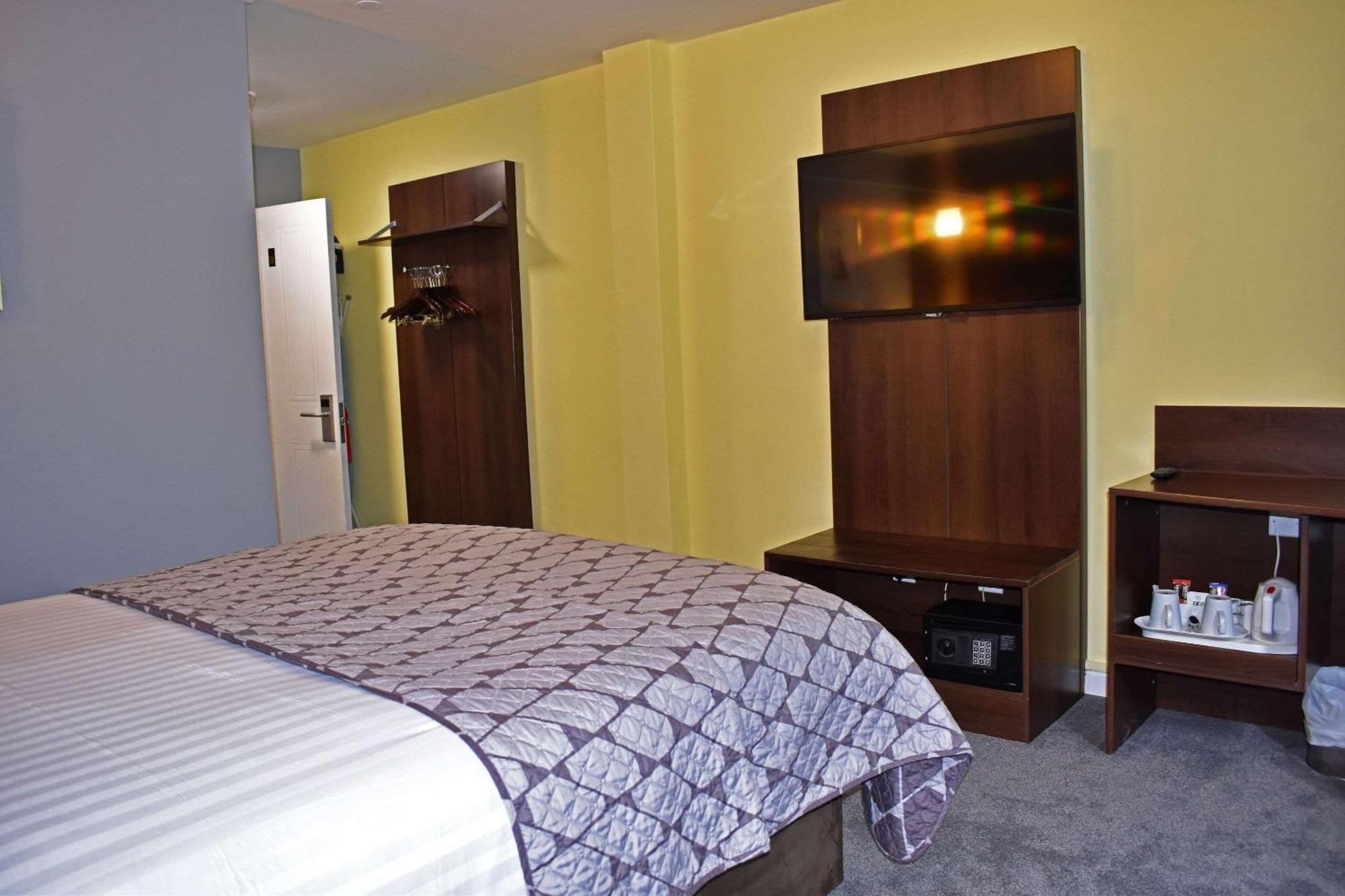 Quality Hotel Ковентрі Екстер'єр фото